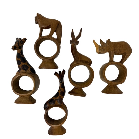 Vintage Hand Carved African Animal Wooden Napkin Rings Safari Animals Giraffe - Picture 1 of 12